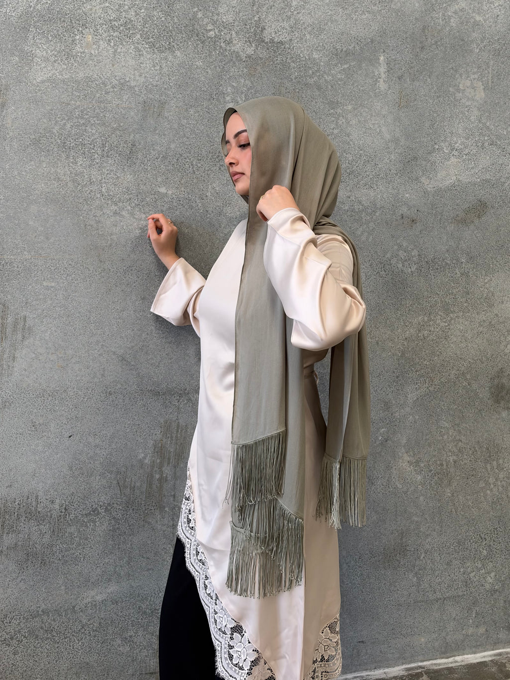 The Fringe Modal - Light Sage Green