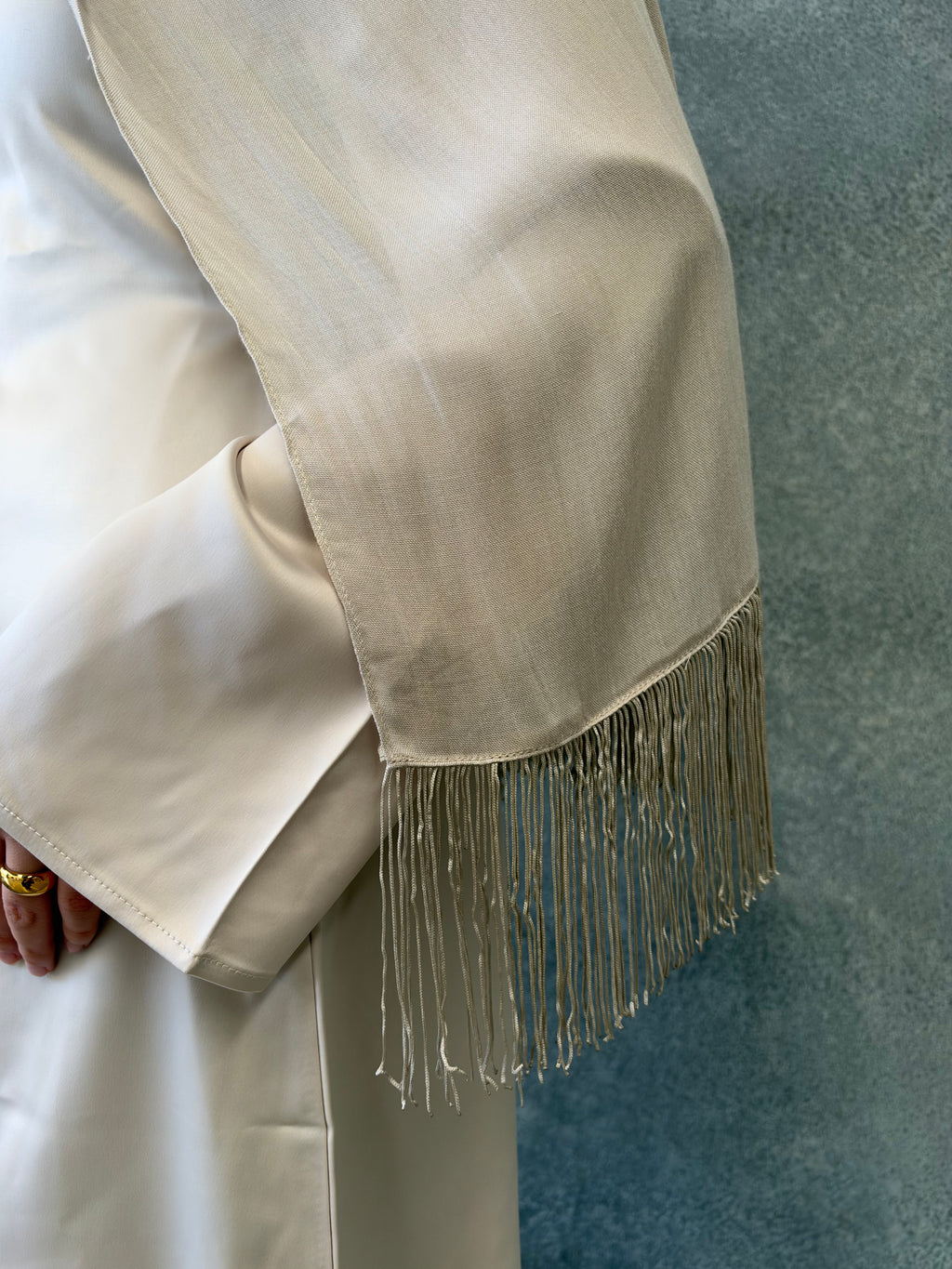 The Fringe Modal - Cream