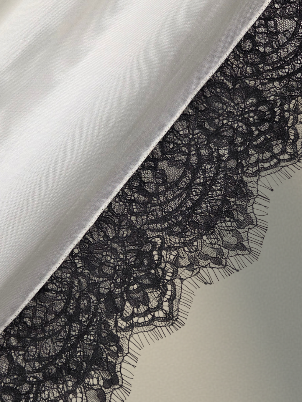 Lace Modal Hijab - Black Lace White